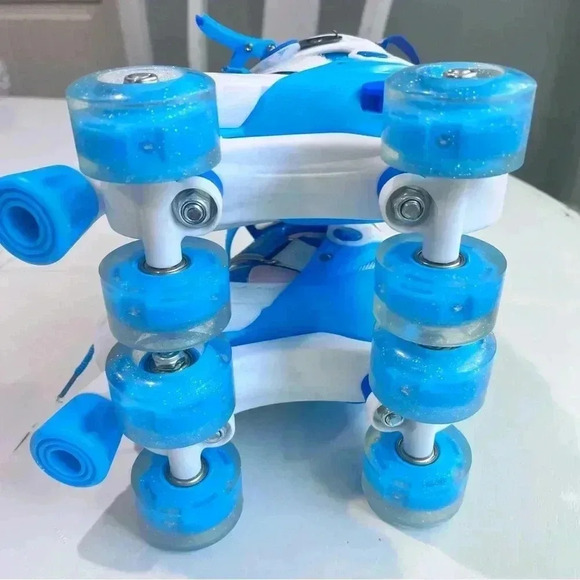 SULIFEEL Roller Skates Adjustable Light up Roller Skates Girls Sz S Eu 28-31 - Picture 3 of 6